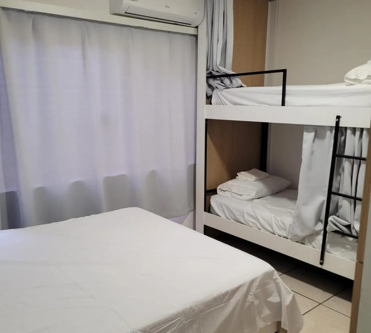 Vila7Hostel Joinville